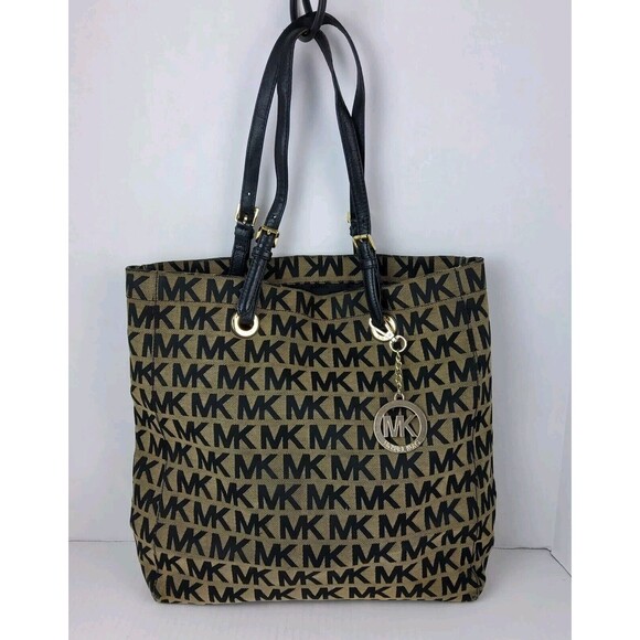 Michael Kors MK Signature Tote Shoulder Handbag Purse - Picture 1 of 12